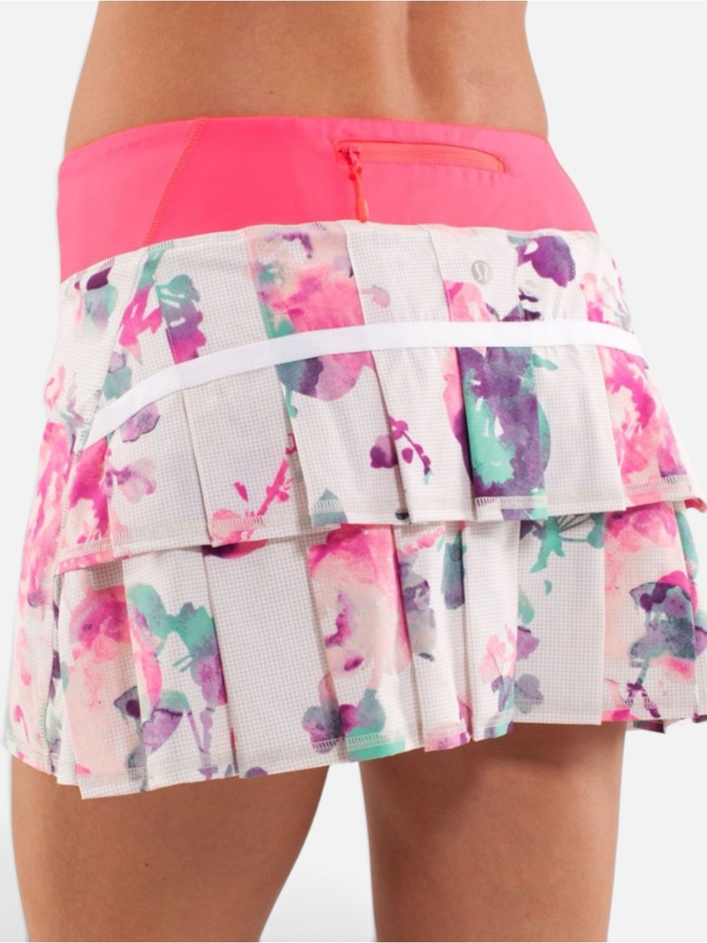 Lululemon Rare Pace Setter Skirt Blurred Blossoms White Flash Pink Size 4
